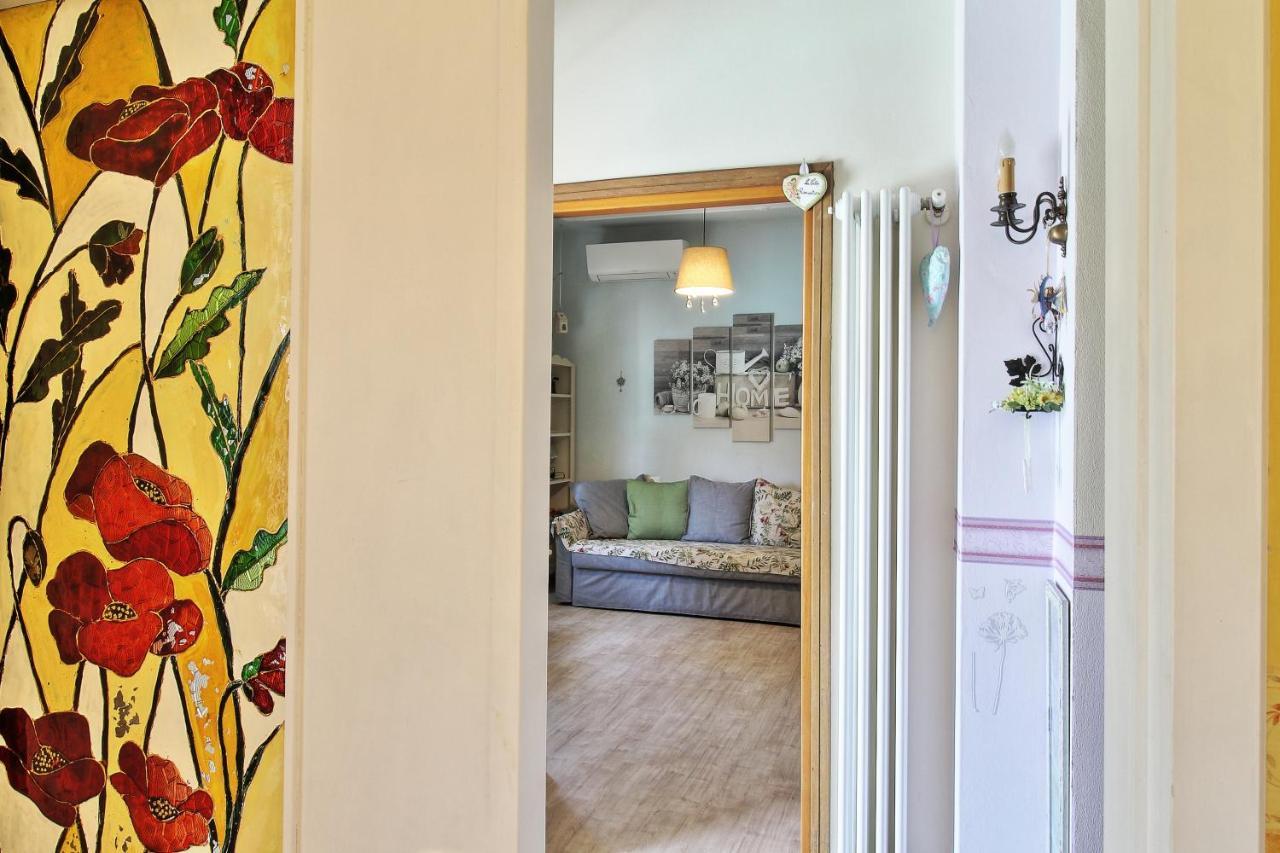 Villa Le Fate Dimora Di Charme Con Piscina Lazise Exterior foto